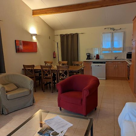 Etang Vallier Resort Brossac Exteriör bild